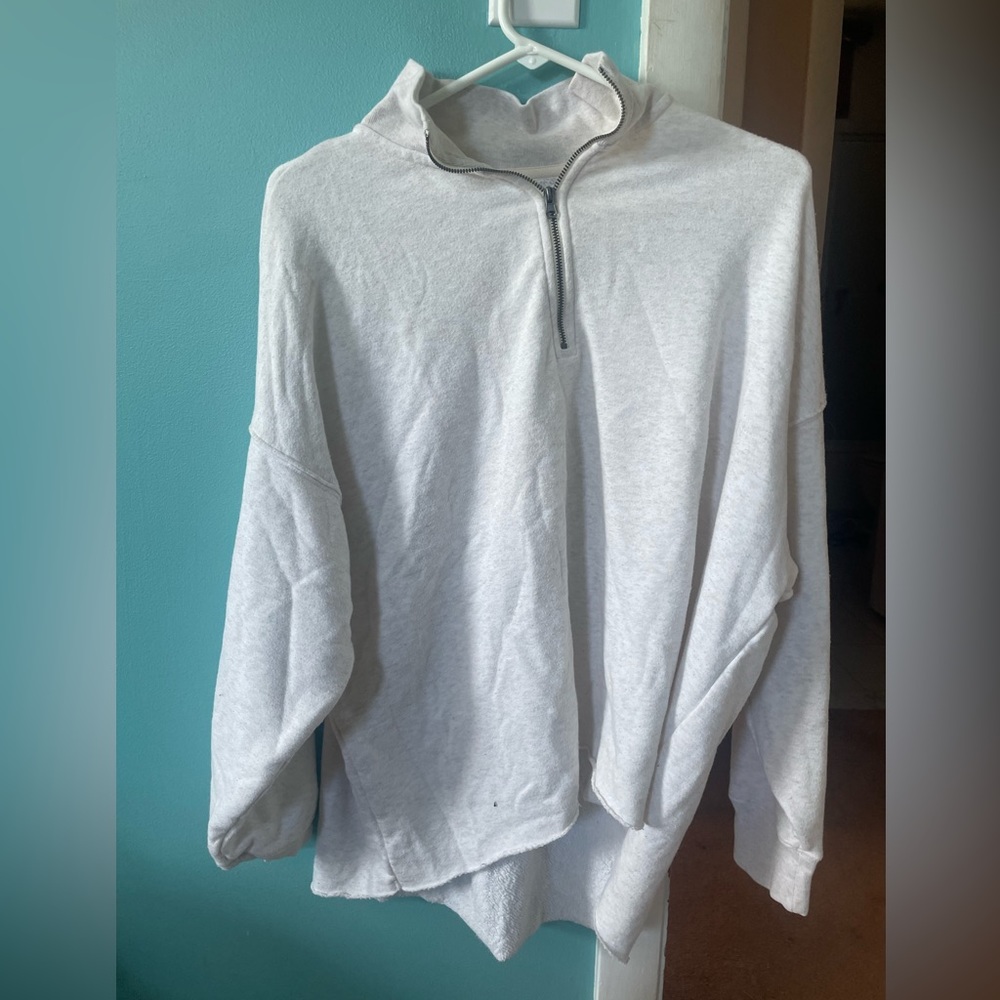 Aerie oversized white sweatshirt